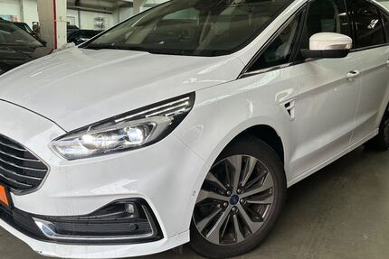 Ford S-Max 129.300 km 16.880 &euro; Düsseldorf 40549