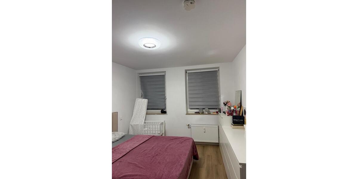 Etagenwohnung Neuss - 4 Zimmer, 93 m&sup2;, 1.719&euro; | Angebot:25990077