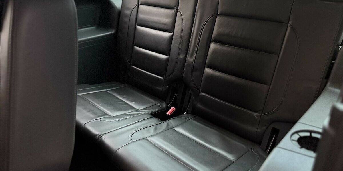 VW Touran R-Line / Leder / 7Sitze / 1.Hd / Navi 125.000 km 11.900 &euro; Mönchengladbach 41066