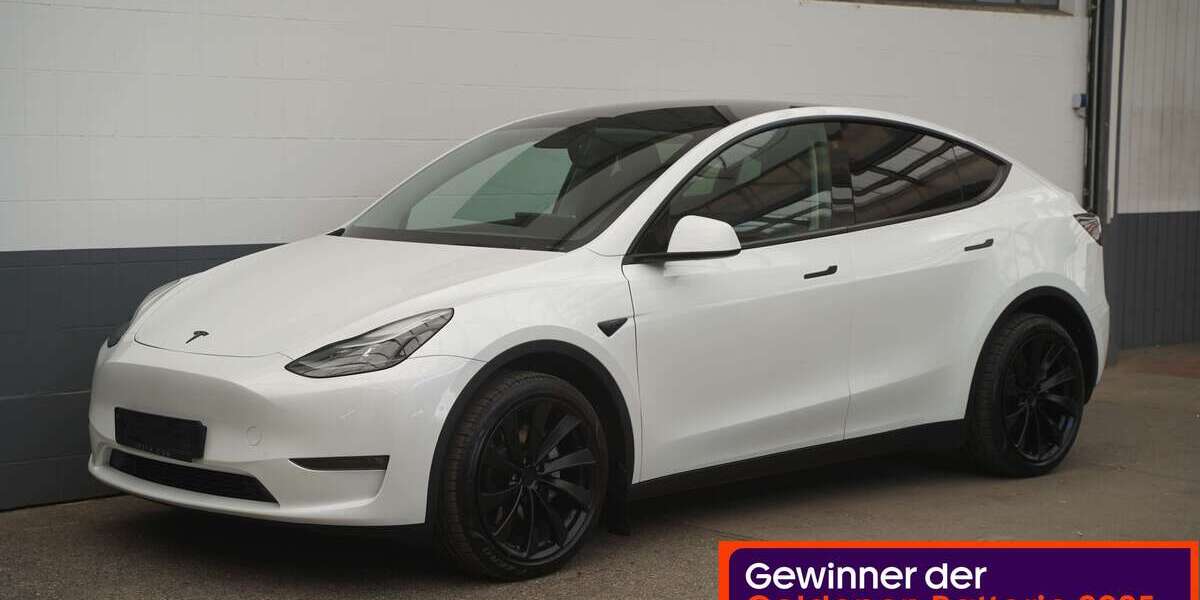 Tesla Model Y 34.287 km 37.450 &euro; Mönchengladbach 41236