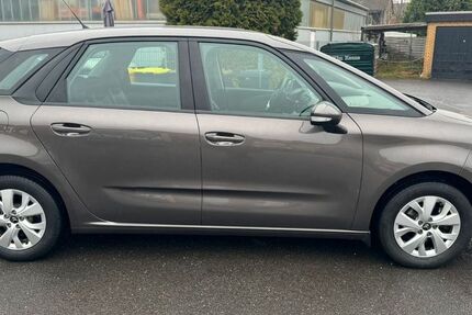 Citroen C4 Picasso 37.000 km 9.900 &euro; Düsseldorf 40595