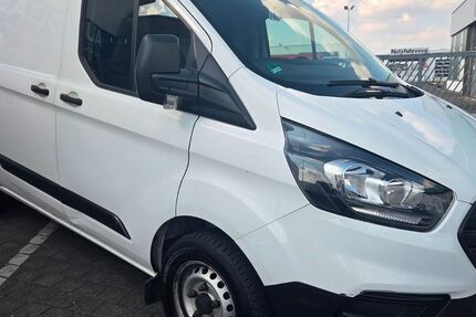 Ford Transit Custom 135.046 km 10.350 &euro; Pulheim 50259