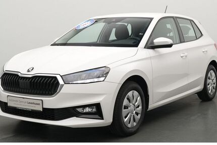Skoda Fabia 33.285 km 14.680 &euro; Leverkusen 51379