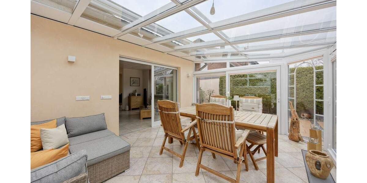 Einfamilienhaus Langenfeld Richrath - 6 Zimmer, 220 m&sup2;, 850.000&euro; | Angebot:25802492