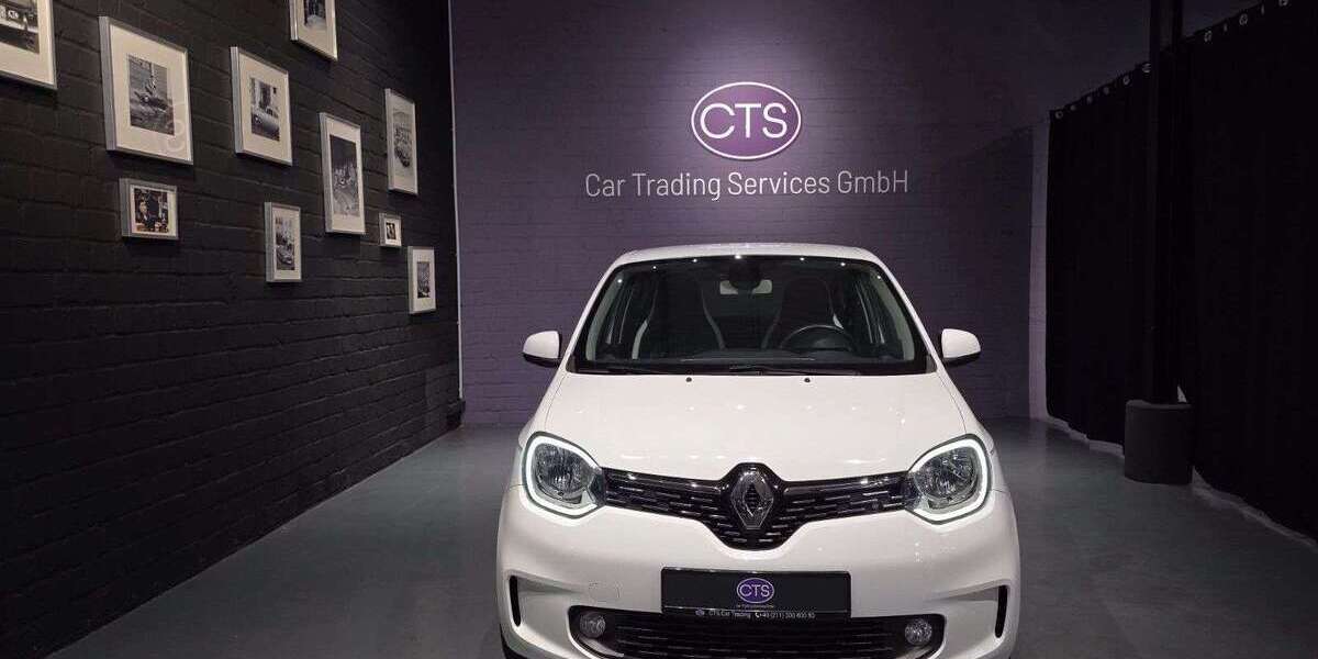 Renault Twingo 110.394 km 8.900 &euro; Düsseldorf 40476