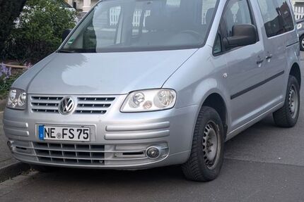 VW Caddy 333.000 km 2.950 &euro; Grevenbroich 41515