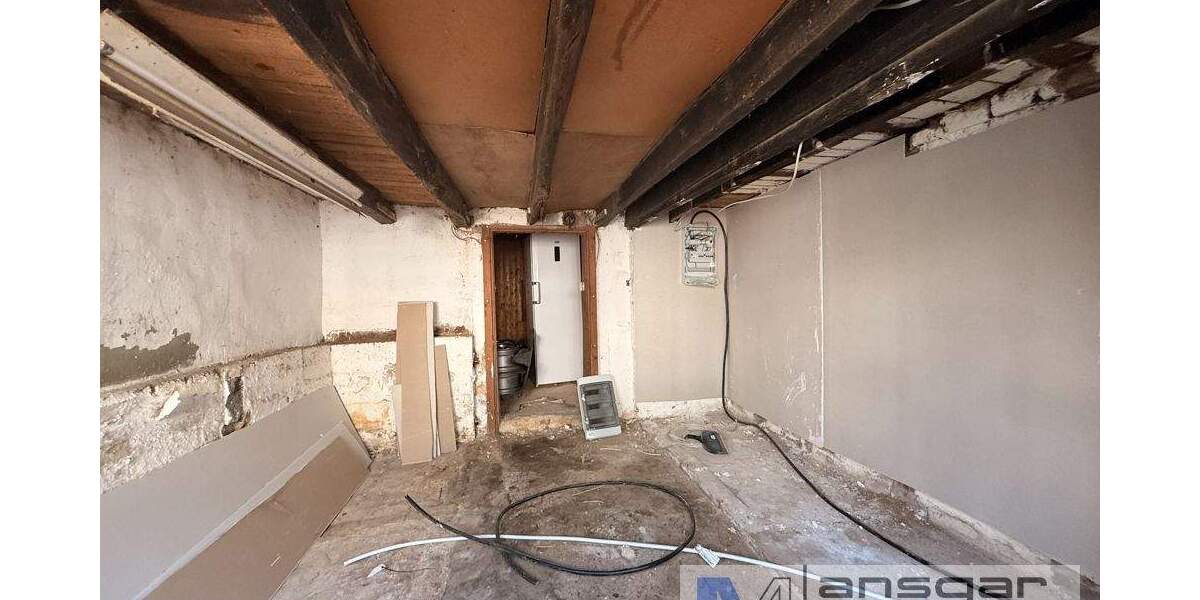 Einfamilienhaus Mönchengladbach / Giesenkirchen Giesenkirchen - 5 Zimmer, 132 m&sup2;, 249.000&euro; | Angebot:25726252