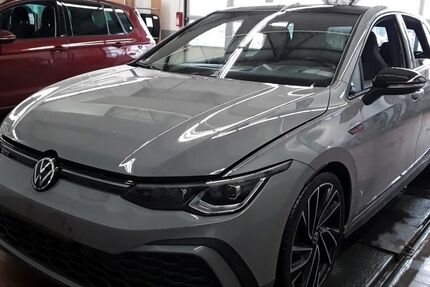VW Golf 48.477 km 30.950 &euro; Hilden 40721