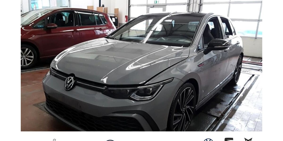 VW Golf 48.477 km 30.950 &euro; Hilden 40721