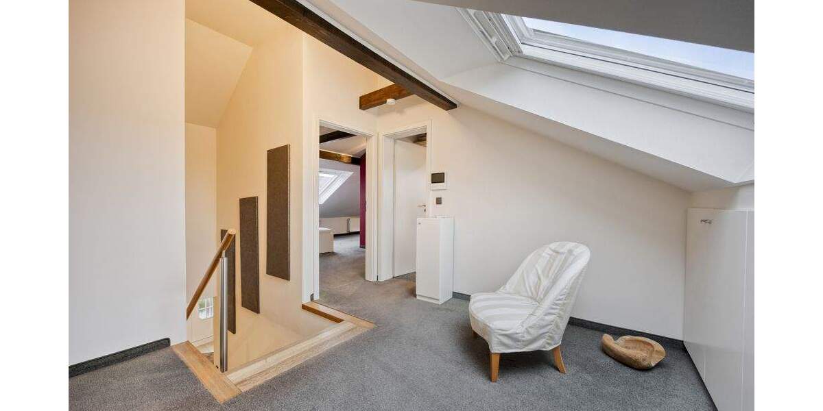 Einfamilienhaus Langenfeld Richrath - 6 Zimmer, 220 m&sup2;, 850.000&euro; | Angebot:25802492