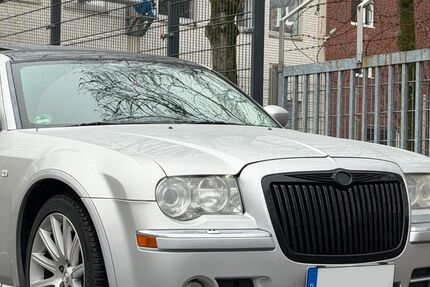 Chrysler 300C 194.222 km 11.888 &euro; Mönchengladbach 41068