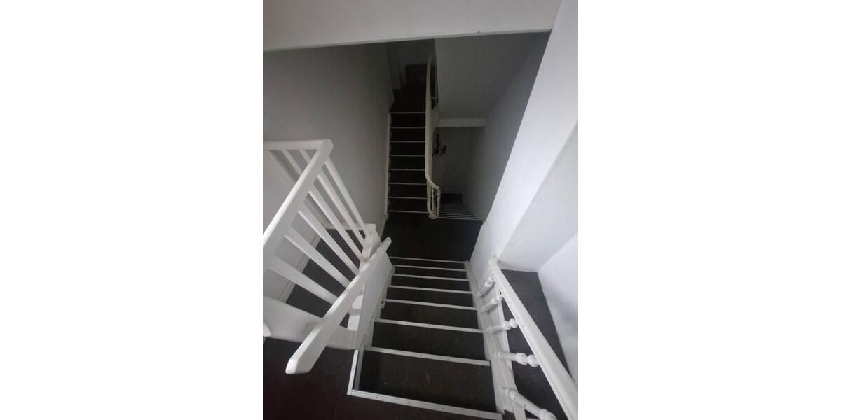 Etagenwohnung Krefeld - 2 Zimmer, 35 m&sup2;, 420&euro; | Angebot:25948940