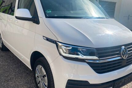 VW T6 Caravelle 144.500 km 31.000 &euro; Mőnchengladbach 41061