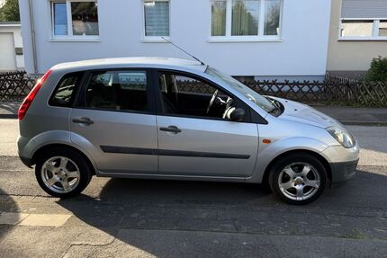Ford Fiesta 106.000 km 2.000 &euro; Pulheim 50259
