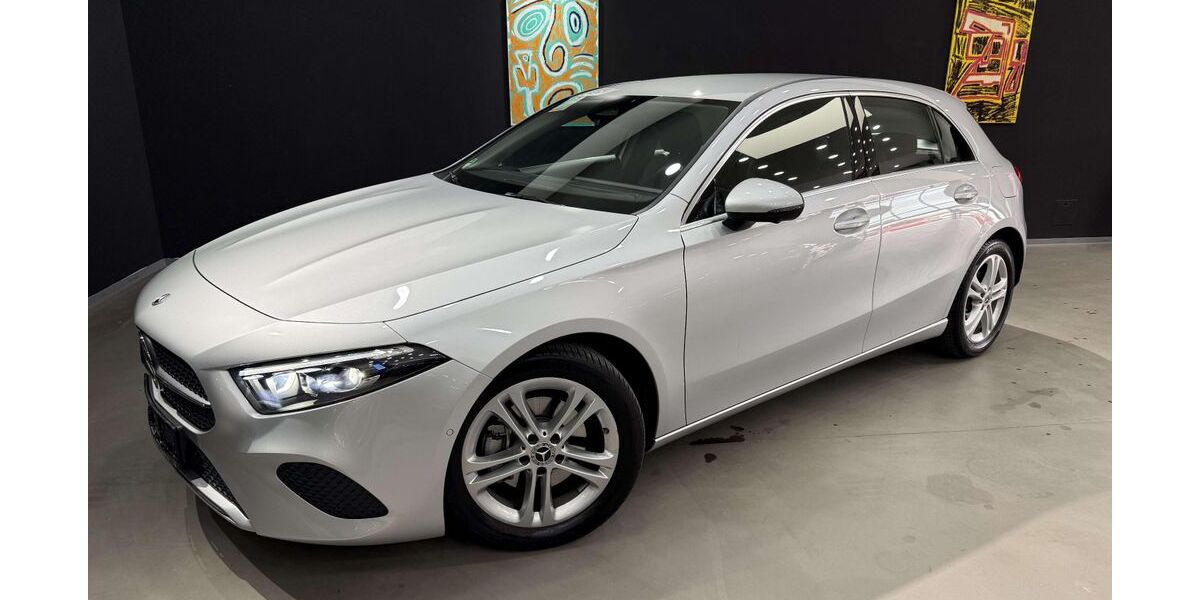 Mercedes-Benz A 180 8.400 km 25.950 &euro; Pulheim 50259