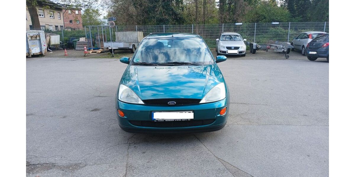 Ford Focus 142.000 km 1.790 &euro; Ratingen 40878