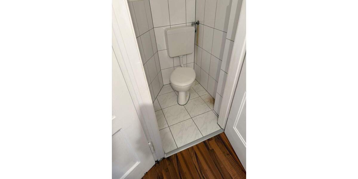 Etagenwohnung Düsseldorf Flingern Süd - 2 Zimmer, 61 m&sup2;, 610&euro; | Angebot:26107064