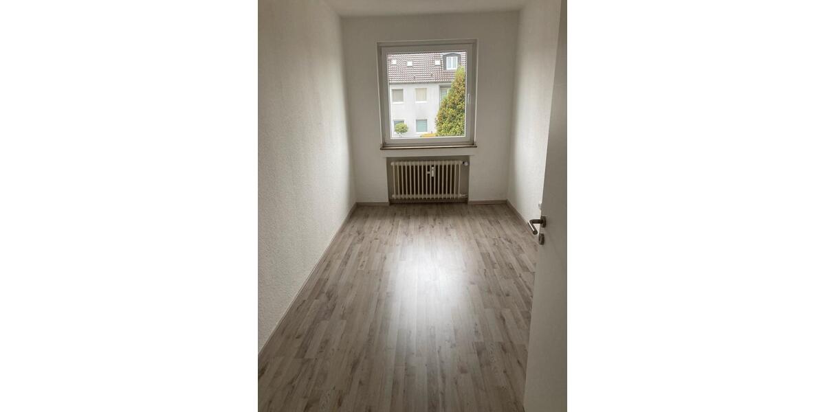 Etagenwohnung Wassenberg - 4 Zimmer, 84 m&sup2;, 750&euro; | Angebot:25978274