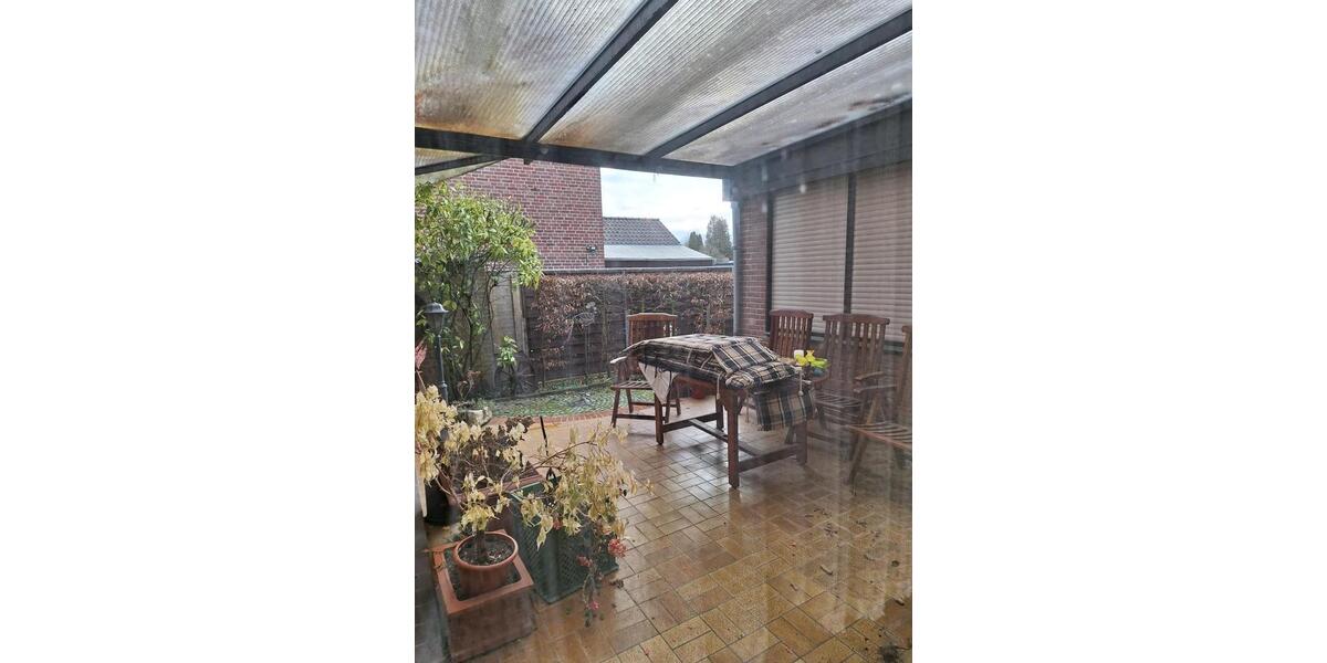 Bungalow Hückelhoven - 6 Zimmer, 110 m&sup2;, 290.000&euro; | Angebot:25403257