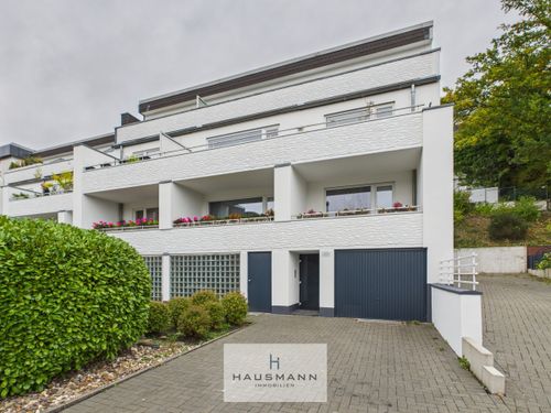 Etagenwohnung Düsseldorf Stadtbezirk 8 - 3 Zimmer, 109 m&sup2;, 1.250&euro; | Angebot:24157205