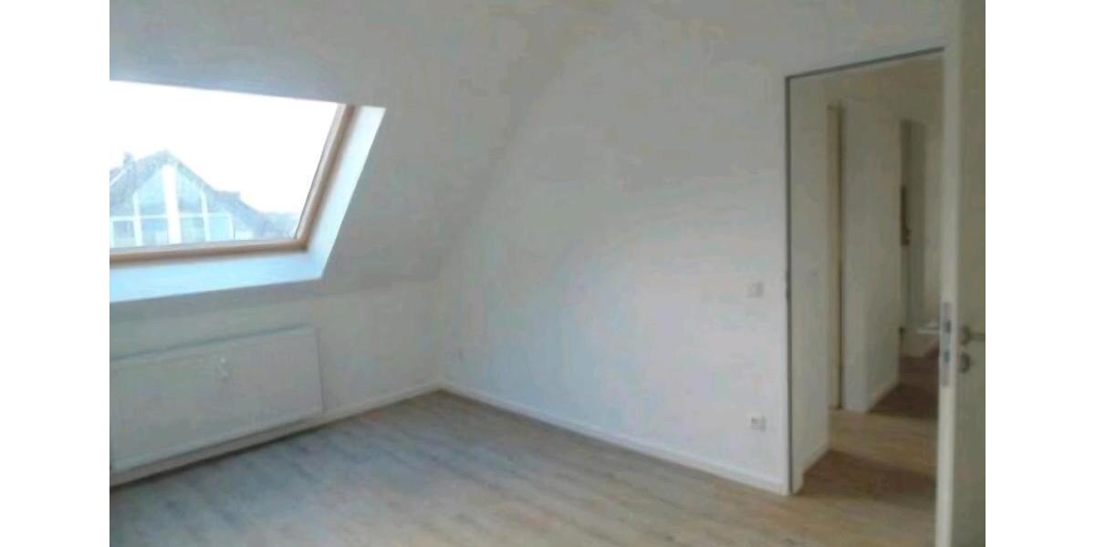 Dachgeschoßwohnung Wegberg - 2 Zimmer, 47 m&sup2;, 105.000&euro; | Angebot:26183173