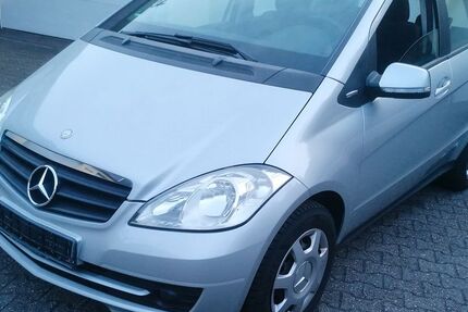 Mercedes-Benz A 160 143.000 km 2.899 &euro; Langenfeld 40764