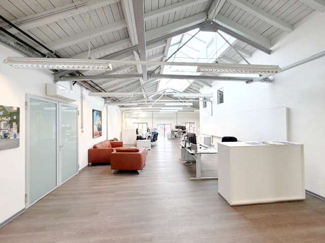 Gewerbeobjekt Mönchengladbach Süd - 2.500&euro; | Angebot:23623271