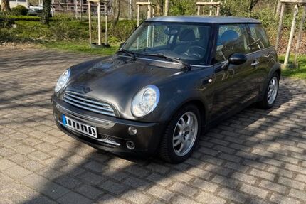 Mini Cooper 145.534 km 3.500 &euro; Hilden 40724