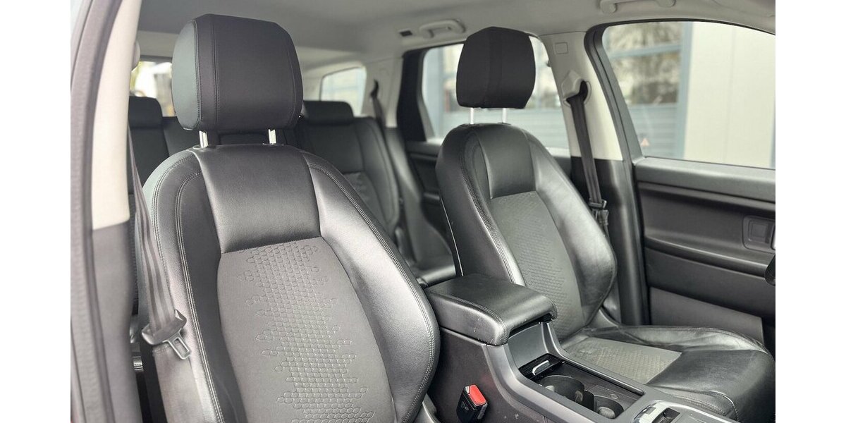 Land Rover Discovery Sport SE AWD/ Automatik/ Allrad/ Leder 206.000 km 9.890 &euro; Mönchengladbach 41066