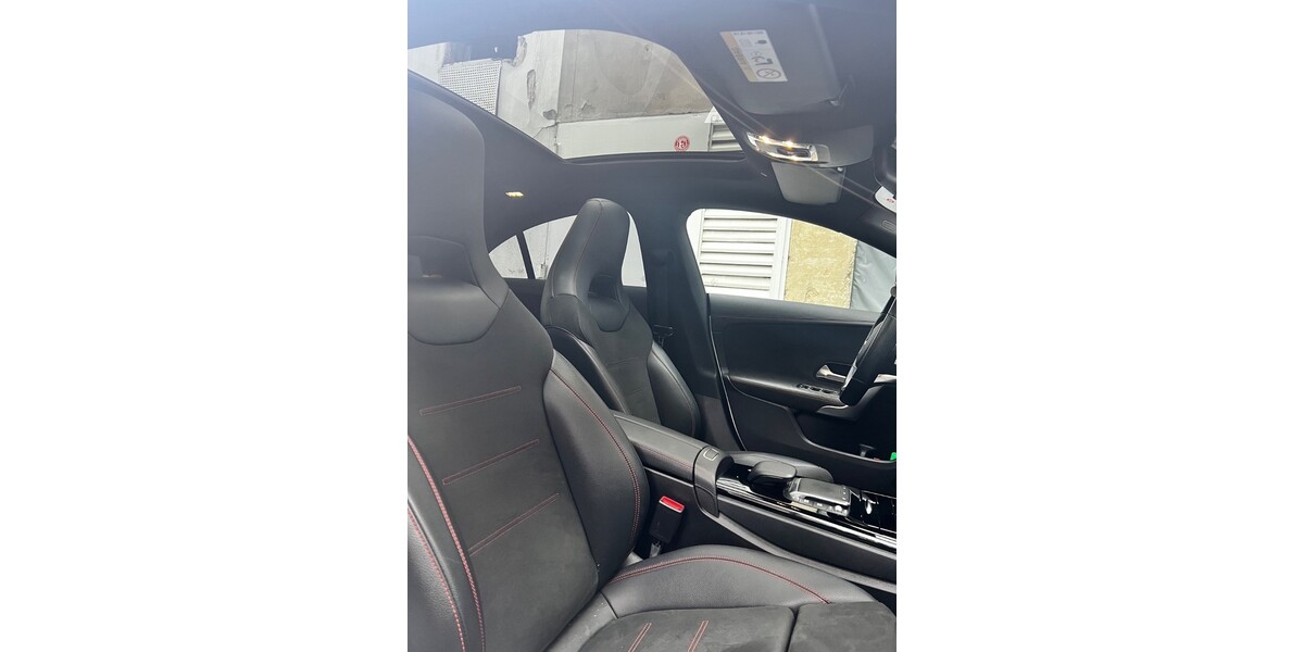 Mercedes-Benz CLA Coupe 74.200 km 34.000 &euro; Düsseldorf 40213