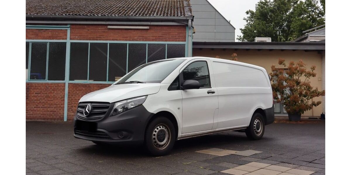Mercedes-Benz Vito 86.000 km 21.419 &euro; Düsseldorf 40221