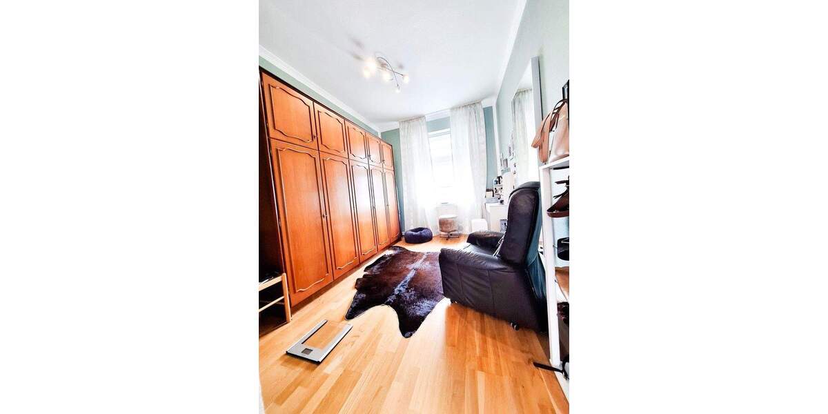 Mehrfamilienhaus, Wohnhaus Krefeld Linn - 8 Zimmer, 204 m&sup2;, 625.000&euro; | Angebot:25755263