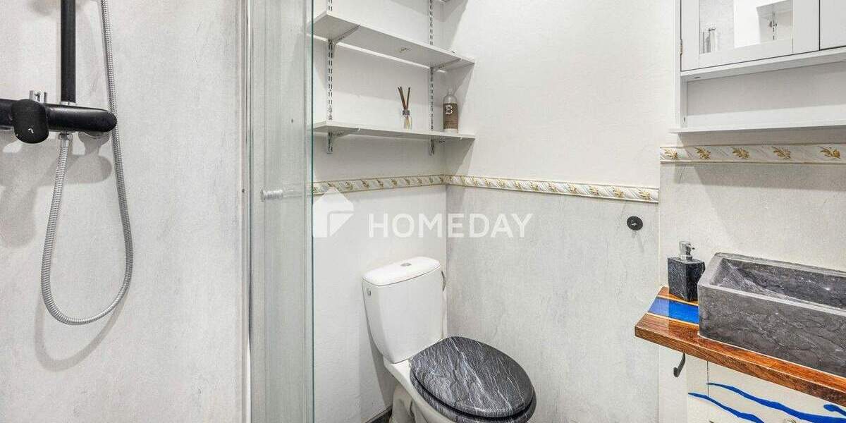 Einfamilienhaus Mönchengladbach Rheydt - 8 Zimmer, 210 m&sup2;, 349.000&euro; | Angebot:25684150