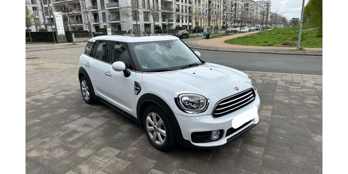 Mini Cooper Countryman 73.000 km 17.940 &euro; Düsseldorf 40477