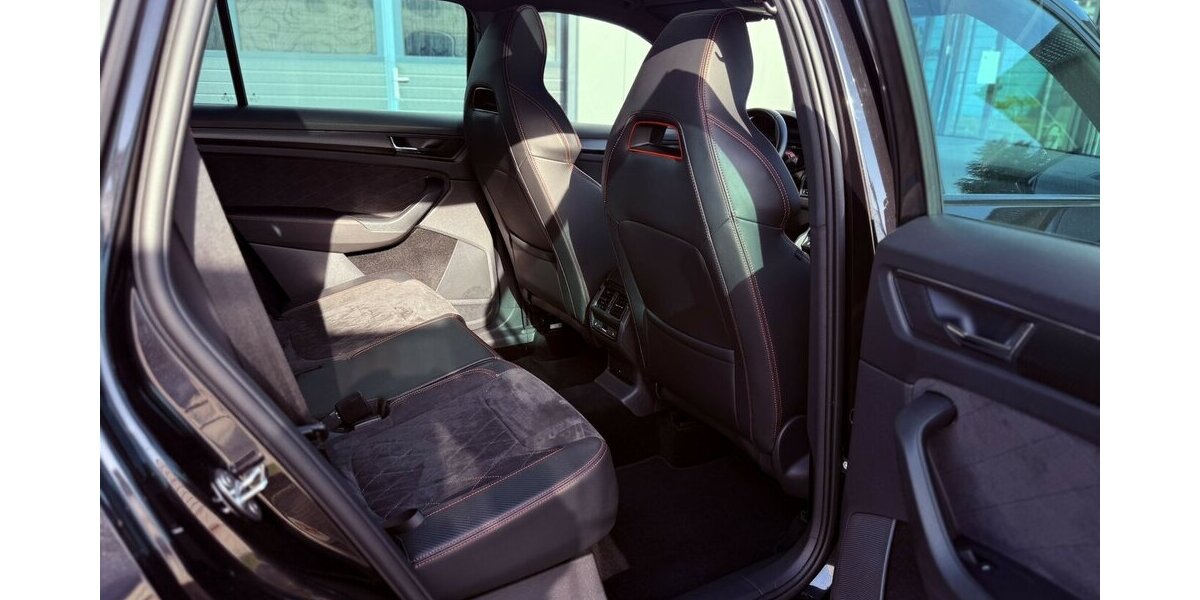 Skoda Kodiaq RS 4x4 / Pano / Alcantara / Kamera 99.900 km 31.890 &euro; Mönchengladbach 41066