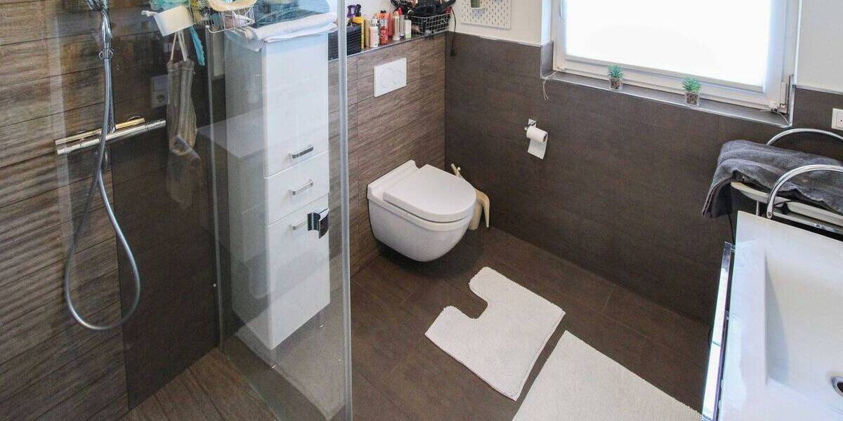 Reihenmittelhaus Mönchengladbach Rönneter - 5 Zimmer, 156 m&sup2;, 499.000&euro; | Angebot:26229591