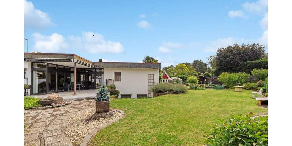 Bungalow Dormagen Hackenbroich - 8 Zimmer, 239 m&sup2;, 549.000&euro; | Angebot:26230626