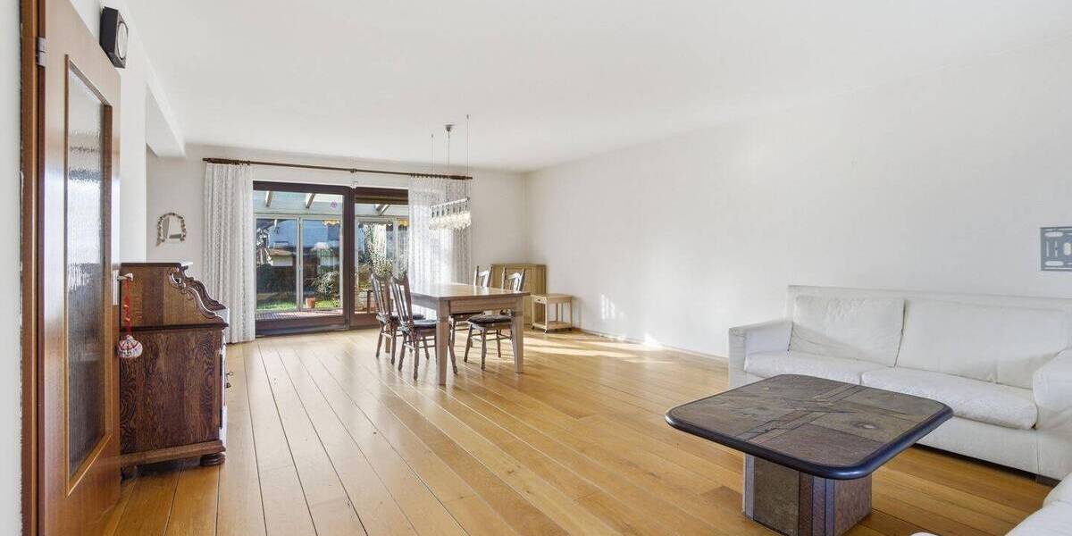 Doppelhaushälfte Düsseldorf Unterrath - 5 Zimmer, 164 m&sup2;, 769.000&euro; | Angebot:26108260