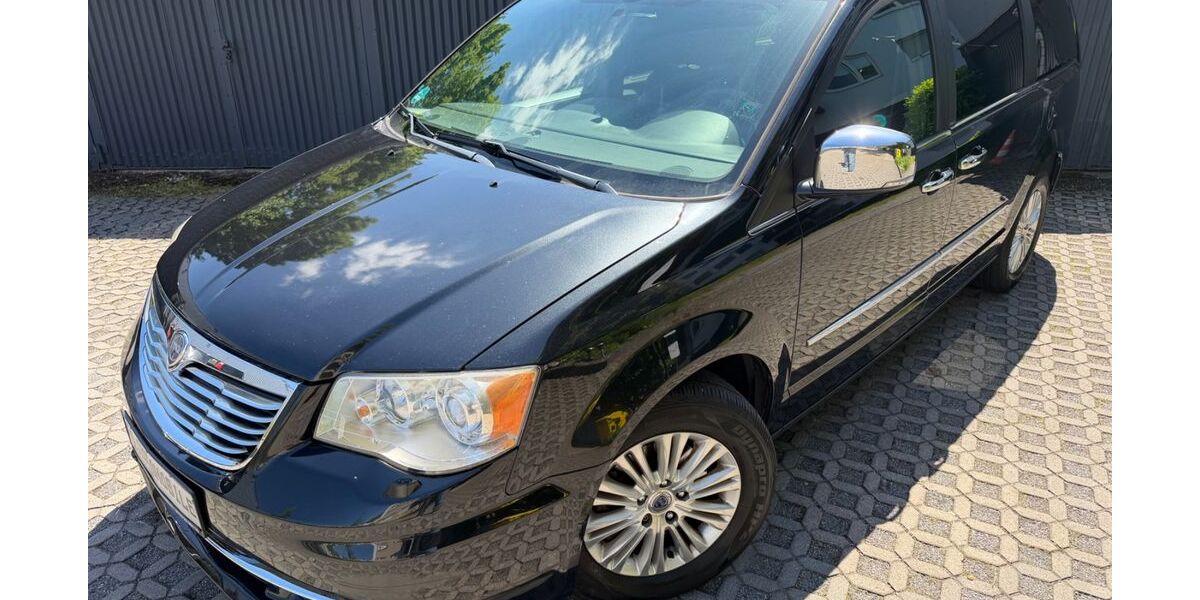 Lancia Voyager 160.000 km 6.849 &euro; Düsseldorf 40231
