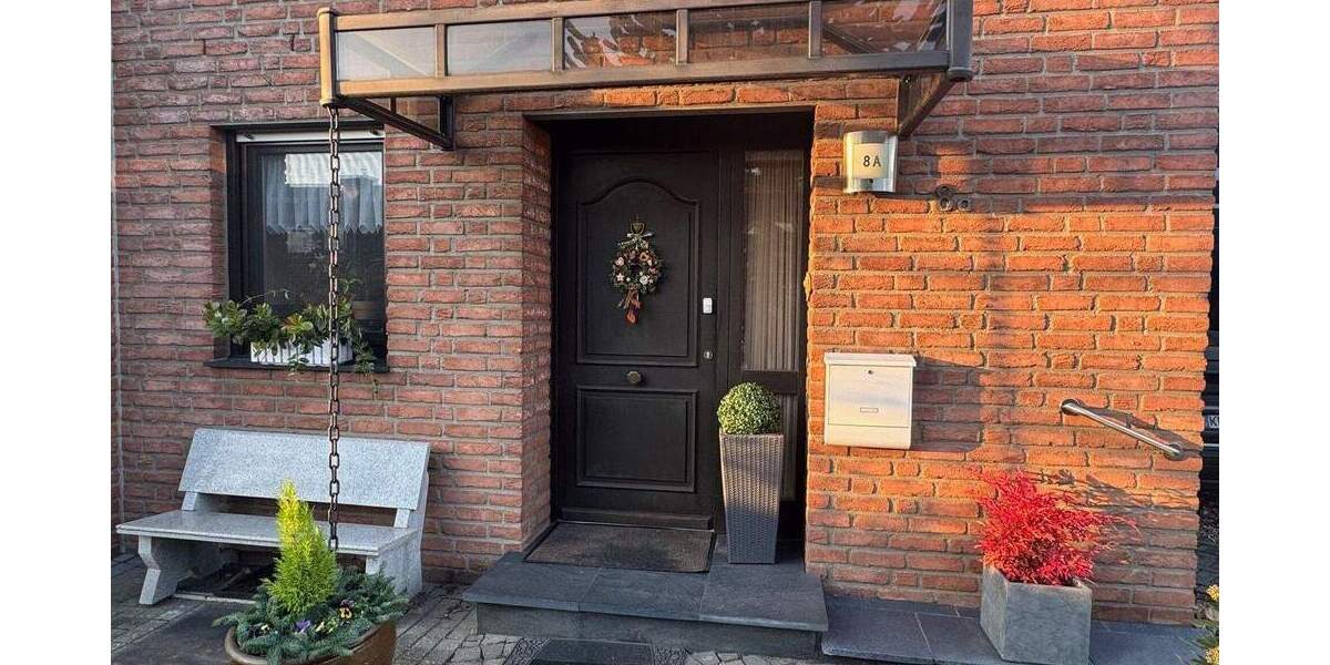 Doppelhaushälfte Krefeld Inrath/Kliedbruch - 4 Zimmer, 126 m&sup2;, 359.000&euro; | Angebot:25697195