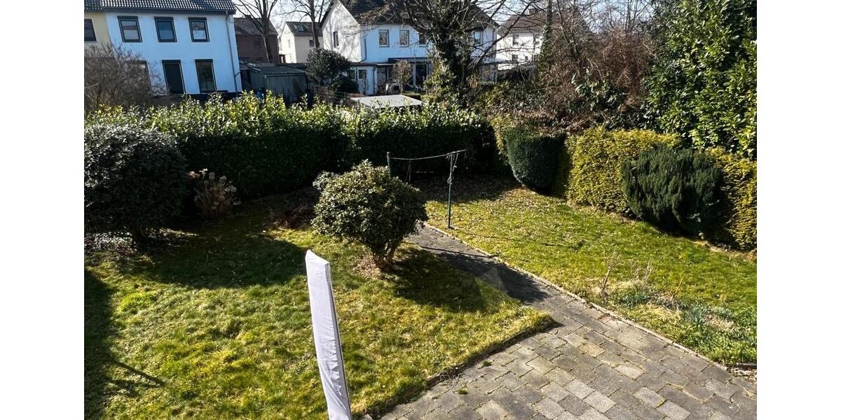 Doppelhaushälfte Mönchengladbach West - 4 Zimmer, 88 m&sup2;, 220.000&euro; | Angebot:25308802