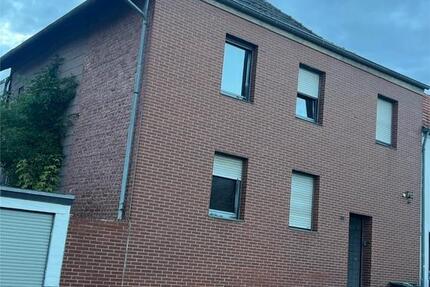 Haus Linnich - 6 Zimmer, 150 m&sup2;, 260.000&euro; | Angebot:26977133