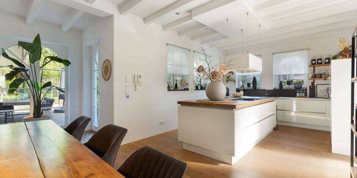 Einfamilienhaus Mönchengladbach Eicken - 5 Zimmer, 186 m&sup2;, 740.000&euro; | Angebot:25997199