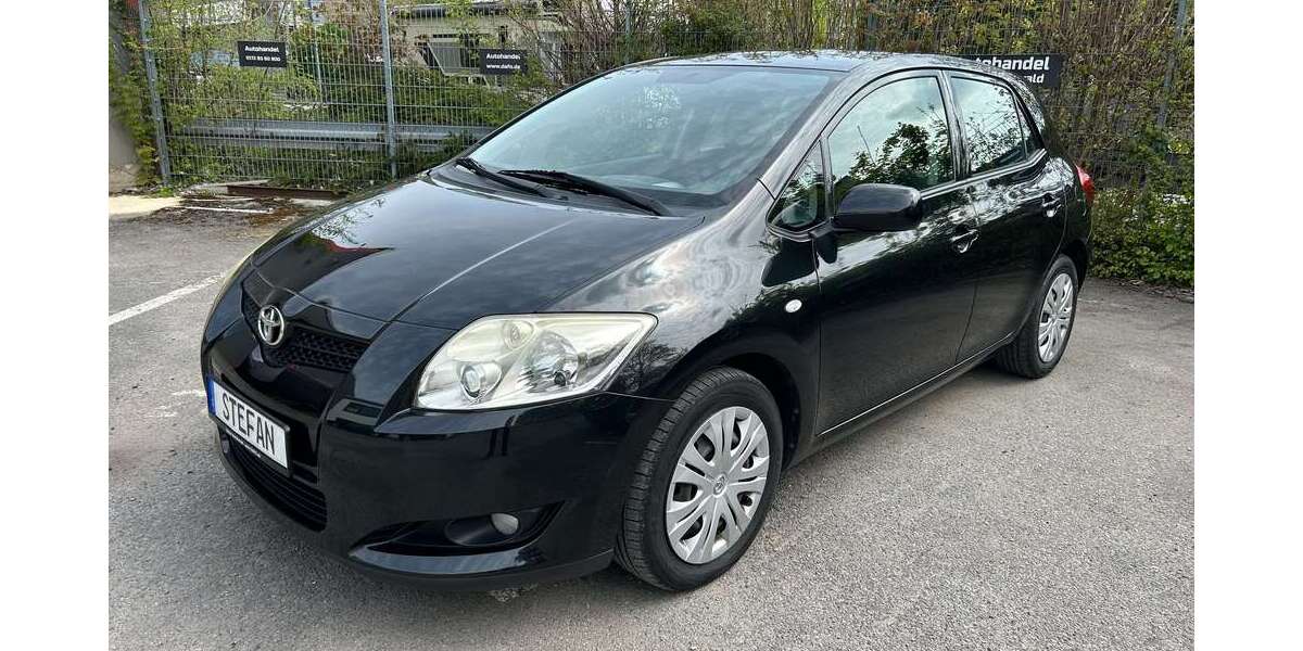 Toyota Auris 150.000 km 4.750 &euro; Neuss 41472