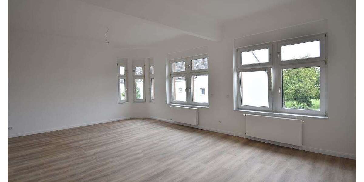 Etagenwohnung Mönchengladbach Eicken - 3 Zimmer, 96 m&sup2;, 945&euro; | Angebot:22138395