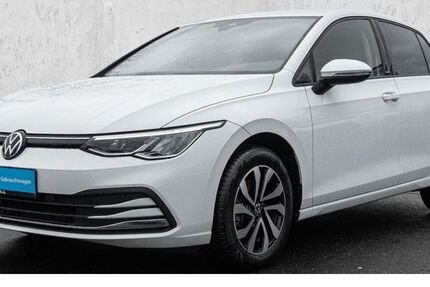 VW Golf 18.295 km 21.430 &euro; Düsseldorf 40474
