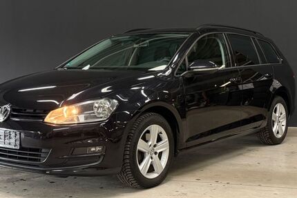 VW Golf 123.000 km 7.950 &euro; Jülich 52428