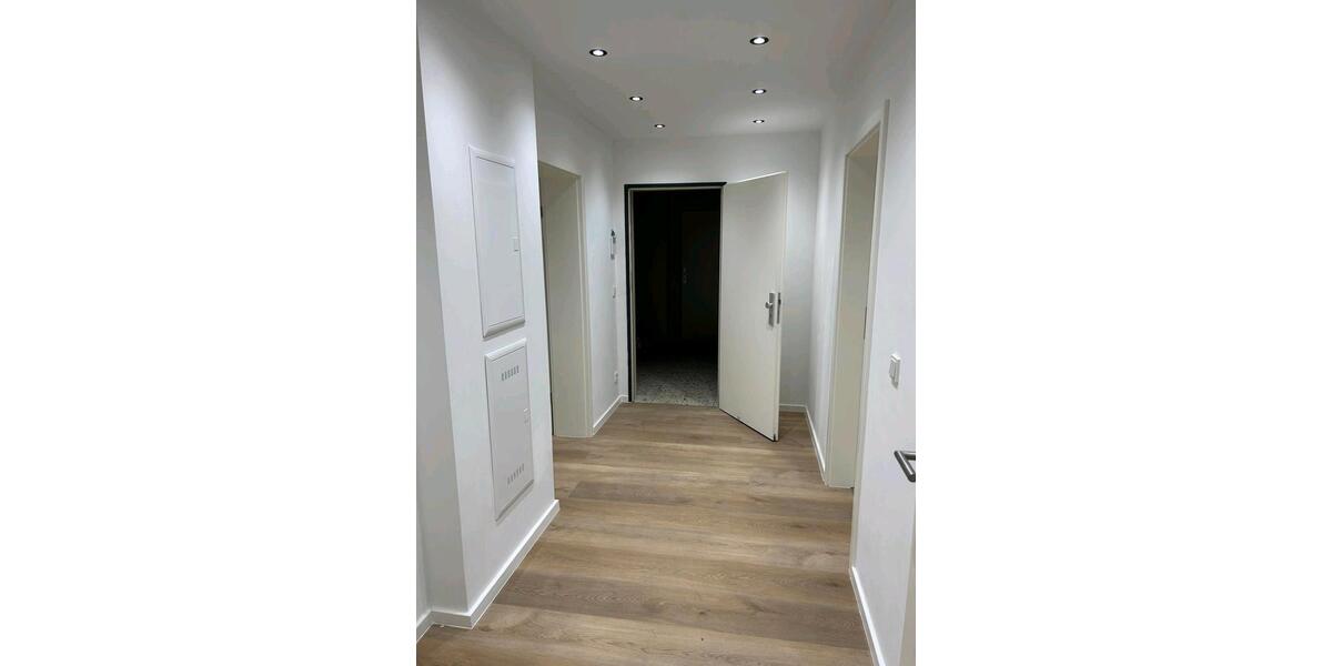 Etagenwohnung Mönchengladbach Nord - 3 Zimmer, 85 m&sup2;, 1.020&euro; | Angebot:25892832