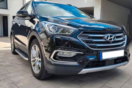 Hyundai SANTA FE 161.536 km 12.300 &euro; Düsseldorf 40231