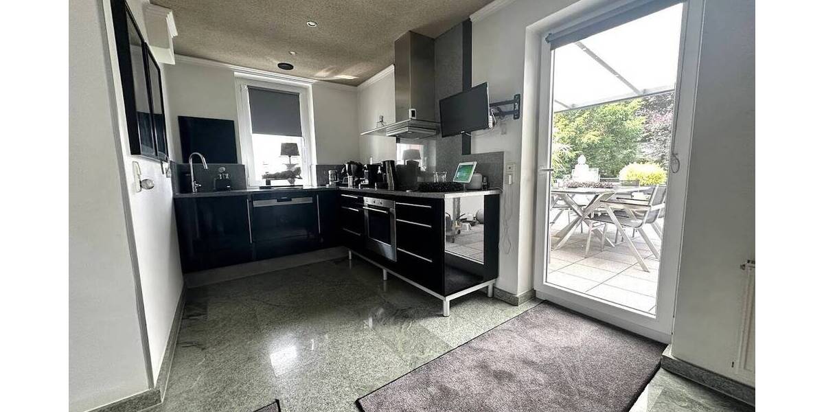 Mehrfamilienhaus, Wohnhaus Hückelhoven Kleingladbach - 9 Zimmer, 279 m&sup2;, 769.000&euro; | Angebot:25775770